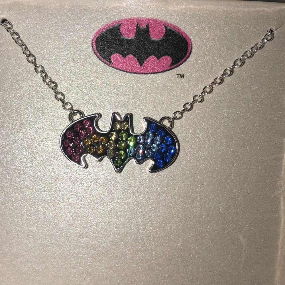 Batman logo necklace - Picture 2 of 2